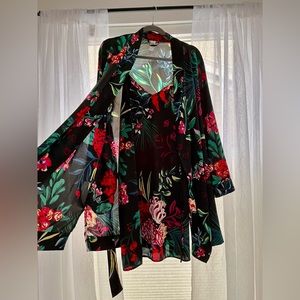 Target Sleep Set -Silky - Never Worn - Nighty + Robe